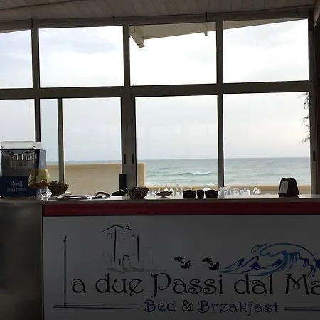 Due Passi Dal Mare